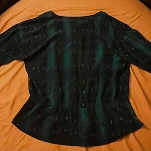 Liz Claiborne Green 3/4 Sleeve Blouse